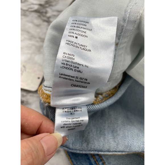 Free People NWT Maggie Mid Rise Straight Leg Blue Denim Chewed Hem Jeans 28 New - Picture 9 of 11